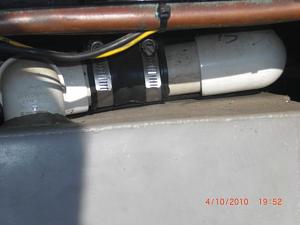 Click image for larger version

Name:	Holding Tank Vent Plumbing.jpg
Views:	174
Size:	25.9 KB
ID:	707