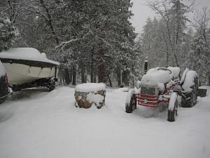 Click image for larger version

Name:	snow 12-09 003.jpg
Views:	94
Size:	41.2 KB
ID:	560