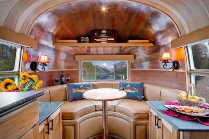 Name:  1954airstream_booth.jpg
Views: 192
Size:  25.9 KB